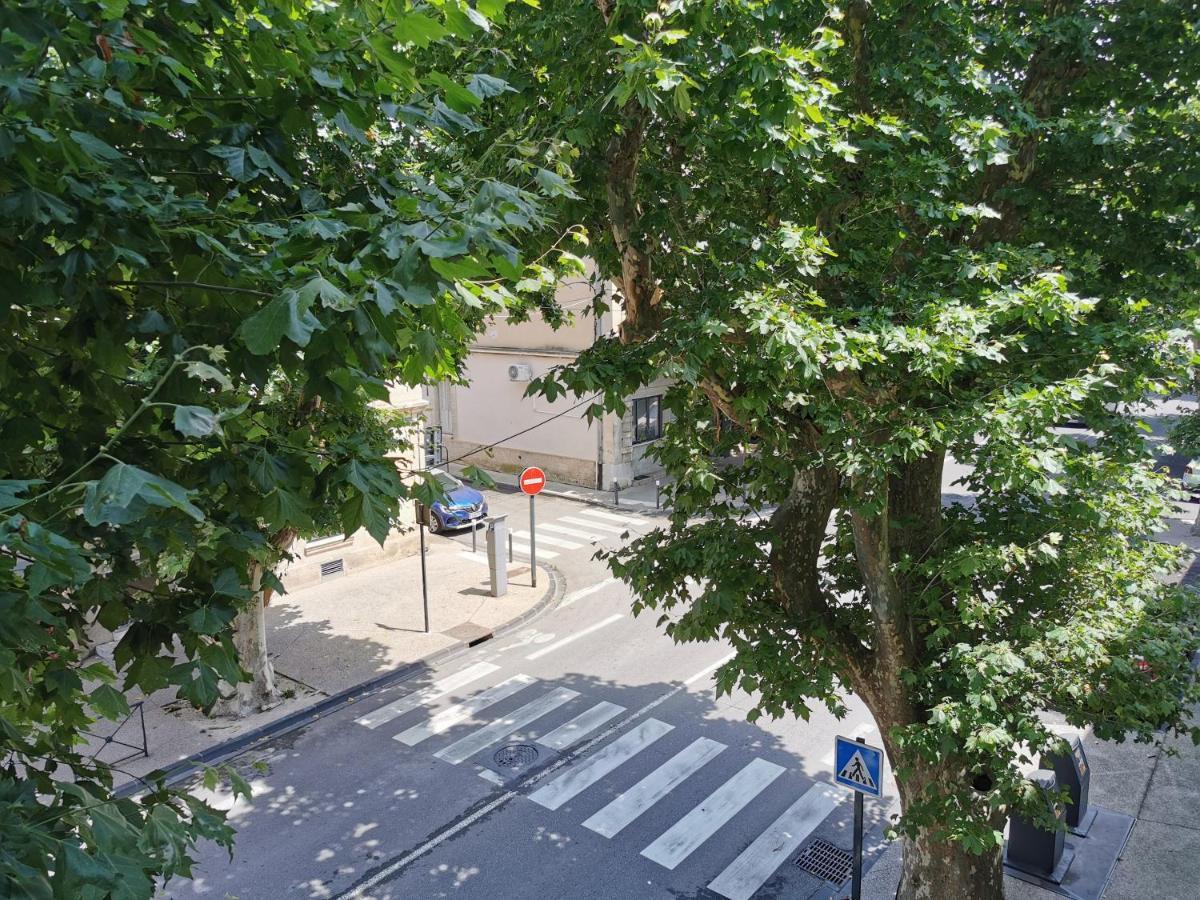 Studio Confort - Clim - Ascenseur Cavaillon Eksteriør bilde